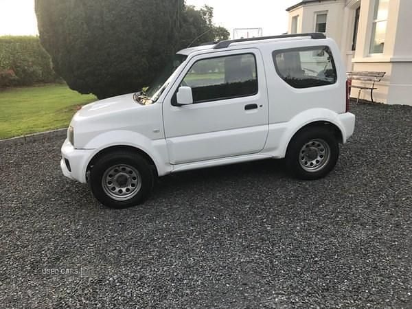 Used Suzuki Jimny SZ3 2014 White SUV
