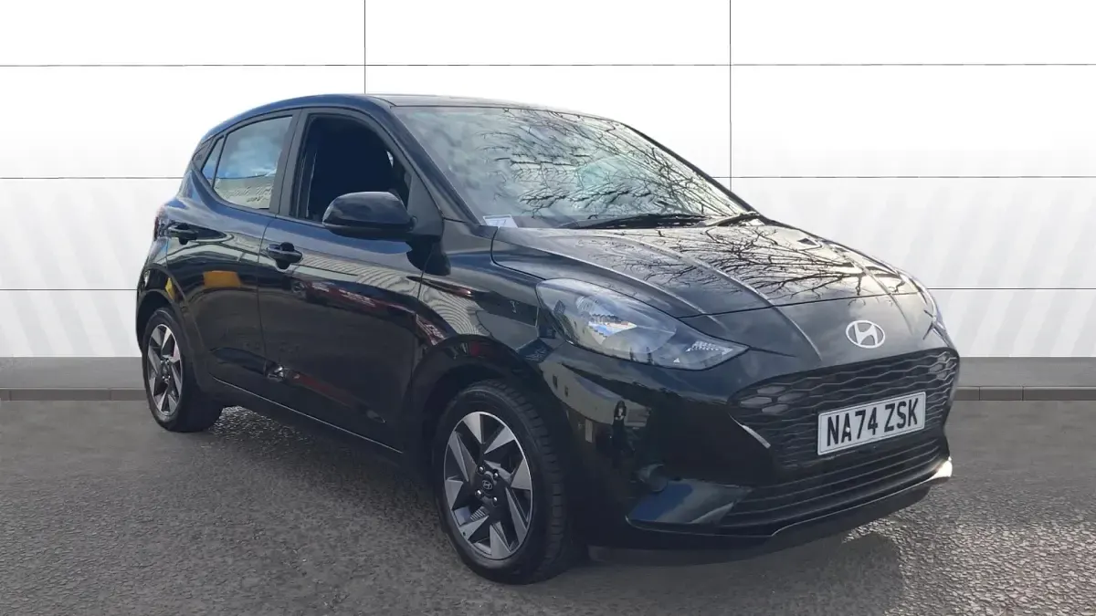 Usado Hyundai i10 Advanced 63 HP (46 kW) 2024 Preto Citadino