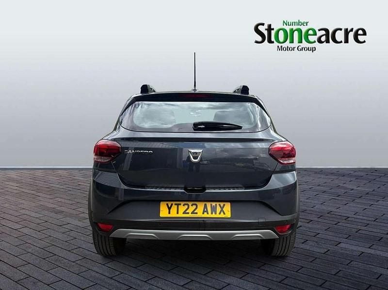 Used Dacia Sandero Prestige 90 HP (66 kW) 2022 Grey SUV