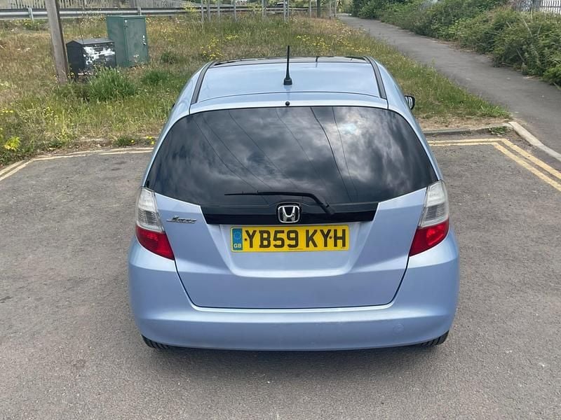 Blue Used 2010 Honda Jazz EX Hatchback | £2,475 (Fair price) - Image 1/4