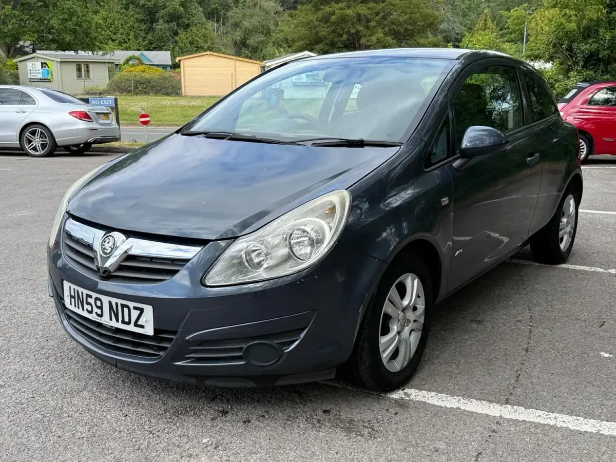 Used Vauxhall Corsa Active 2009 Blue Hatchback