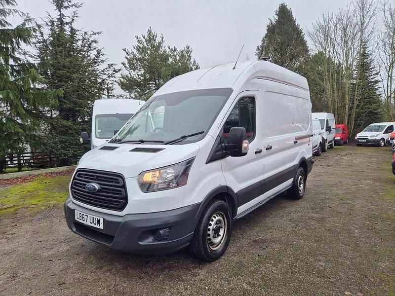 Used Ford Transit 130 HP (95 kW) 2018 White MPV