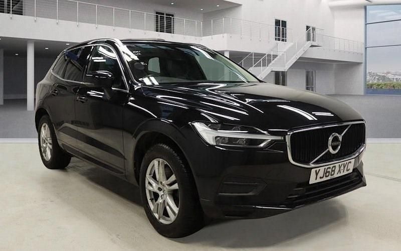 Used Volvo XC60 Momentum 250 HP (183 kW) 2018 Black SUV