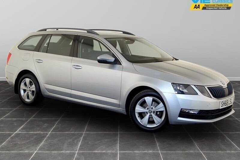 Silver Used 2018 Skoda Octavia SE Technology Estate | £9,295 (Good price) - Image 1/1
