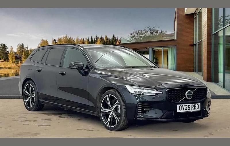 Black Used 2025 Volvo V60 Ultra Estate | £38,950 (Fair price) - Image 1/4