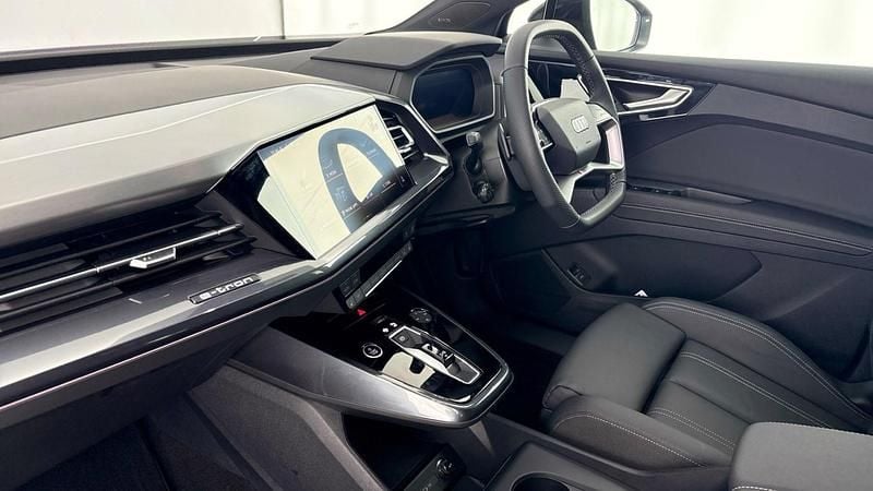 Used Audi Q4 e-tron Black Edition 210 kW (286 HP) 2025 Navarra blue SUV