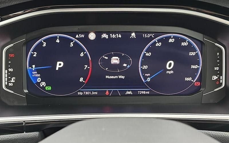 Used 2024 VW Tiguan Allspace R-line SUV | £28,999 (Good price) - Image 1/4