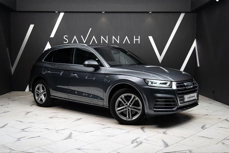 Grey Used 2019 Audi Q5 S-Line SUV | £21,990 (Fair price) - Image 1/4