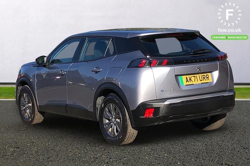 Used Peugeot 2008 Active Premium 100 kW (136 HP) 2022 Grey SUV