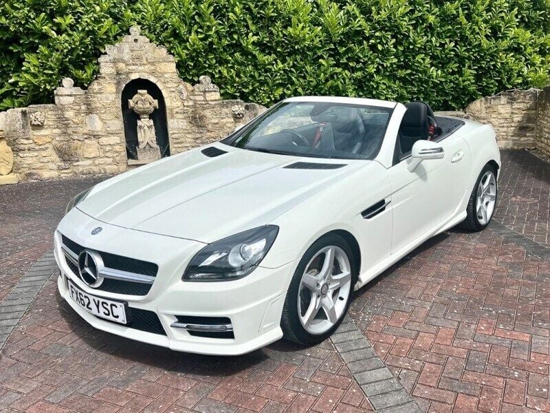 White Used 2012 Mercedes SLK200 AMG Cabriolet | £9,750 (Fair price) - Image 1/4