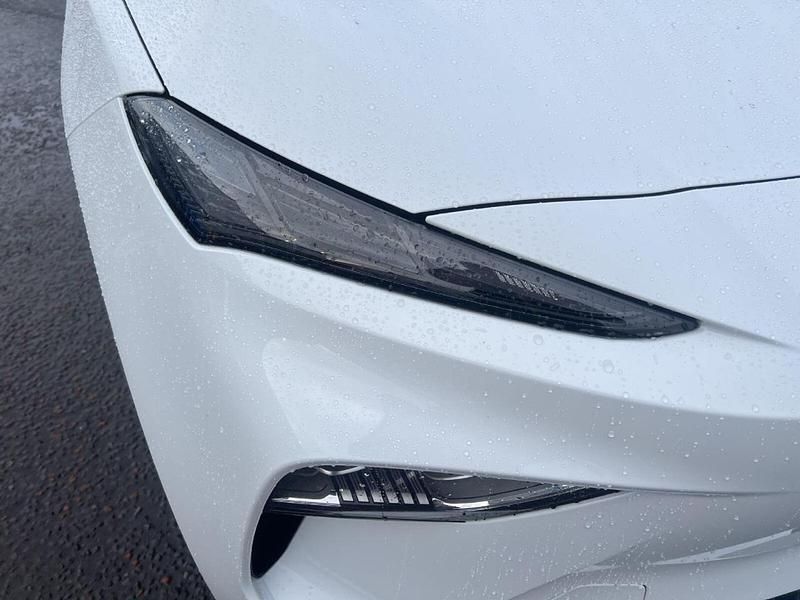 Used MG MGS5 EV Trophy 167 kW (228 HP) 2025 White SUV