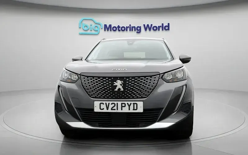 Used Peugeot 2008 Allure 131 HP (96 kW) 2021 Grey SUV