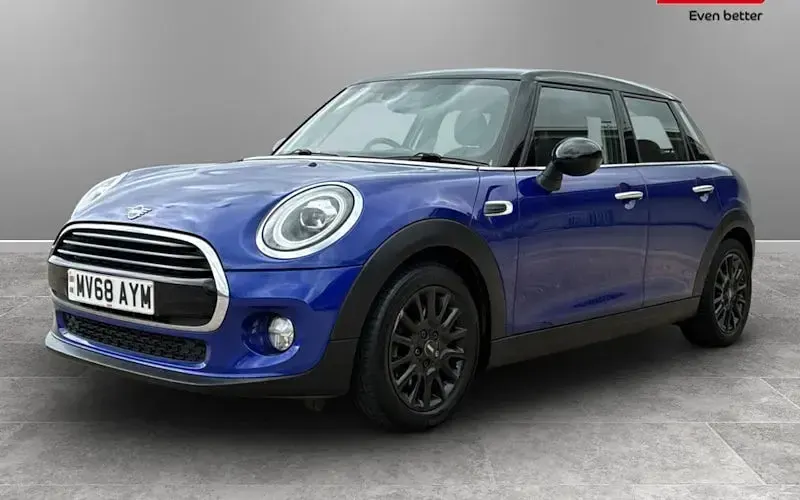 Used Mini Cooper Hatch 136 HP (100 kW) 2018 Hatchback