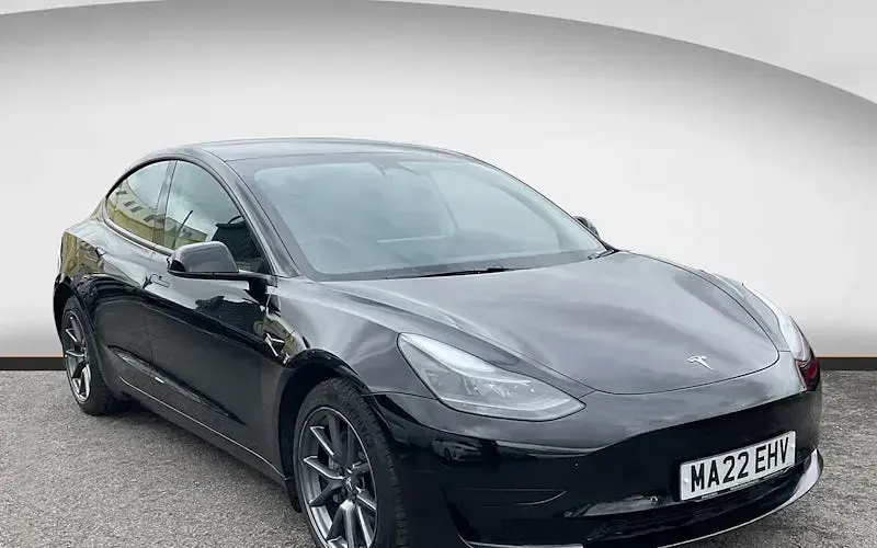 Usado Tesla Model 3 Standard Range 180 kW (245 HP) 2021 Sedan
