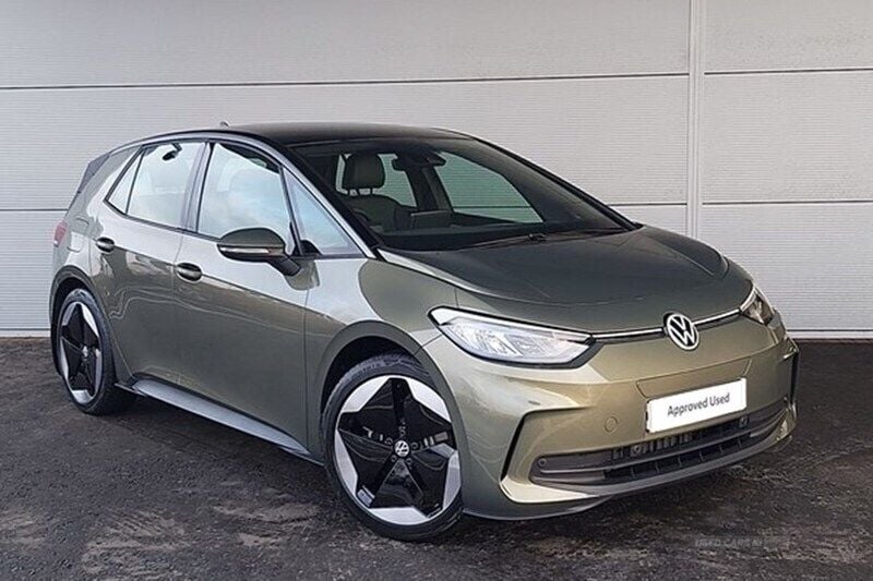 Green Used 2023 VW ID.3 Pro Hatchback | £22,995 (Expensive) - Image 1/1