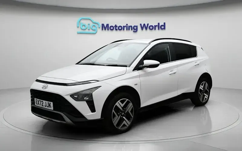 Usado Hyundai Bayon Premium 101 CV (74 kW) 2023 Blanco SUV