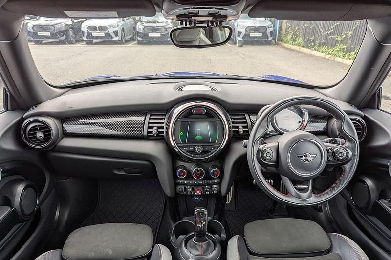 Used Mini Cooper S Sport 192 HP (141 kW) 2020 Blue Hatchback