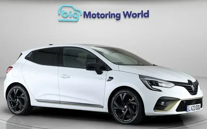 Used Renault Clio Engineered 145 HP (106 kW) 2023 Hatchback