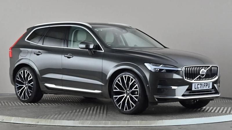 Grey Used 2021 Volvo XC60 Inscription SUV | £32,798 (A bit pricey) - Image 1/4