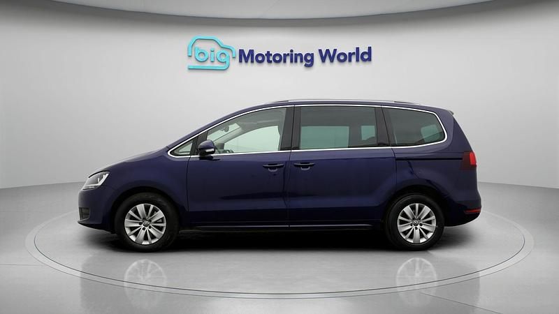 Used VW Sharan SE 150 HP (110 kW) 2020 Blue MPV