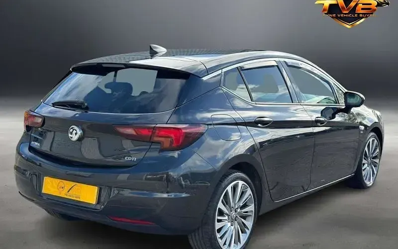 Gebraucht Vauxhall Astra SRi 136 PS (100 kW) 2019 Kleinwagen