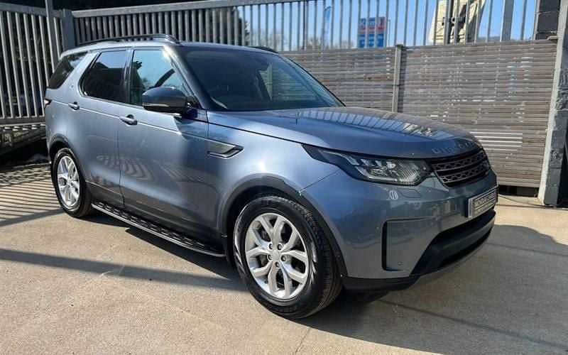 Used Land Rover Discovery 5 SE 306 HP (225 kW) 2018 SUV