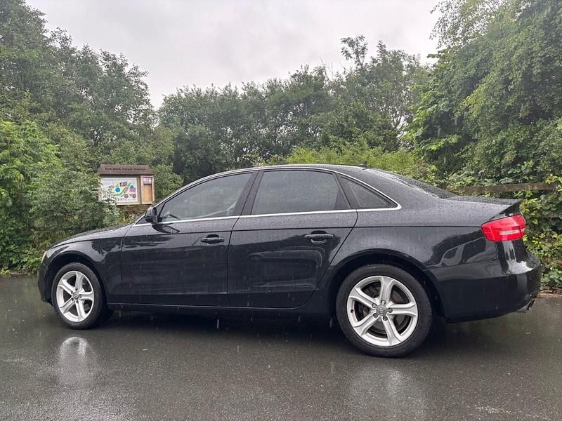Used Audi A4 2014 Black Sedan