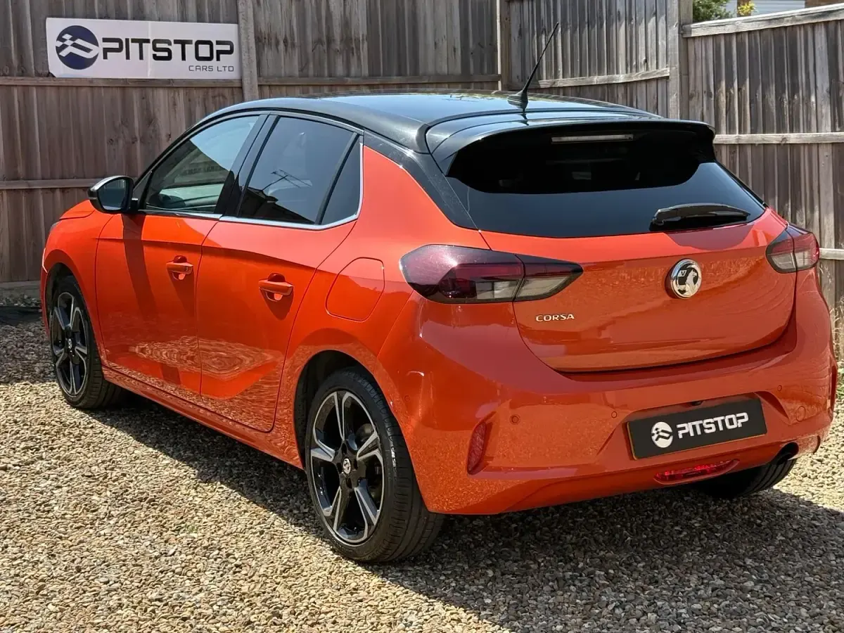 Used Vauxhall Corsa Elite 100 HP (73 kW) 2020 Orange Hatchback