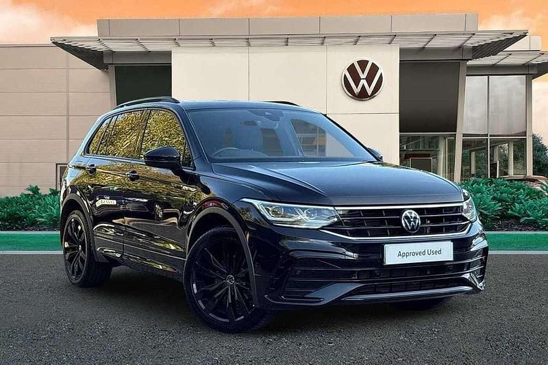 Deep black Used 2024 VW Tiguan Black Edition SUV | £32,591 (A bit pricey) - Image 1/4
