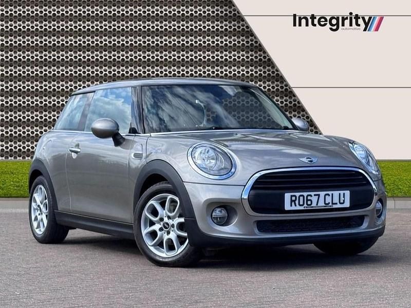 Silver Used 2017 Mini ONE Hatch Hatchback | £12,850 (A bit pricey) - Image 1/4