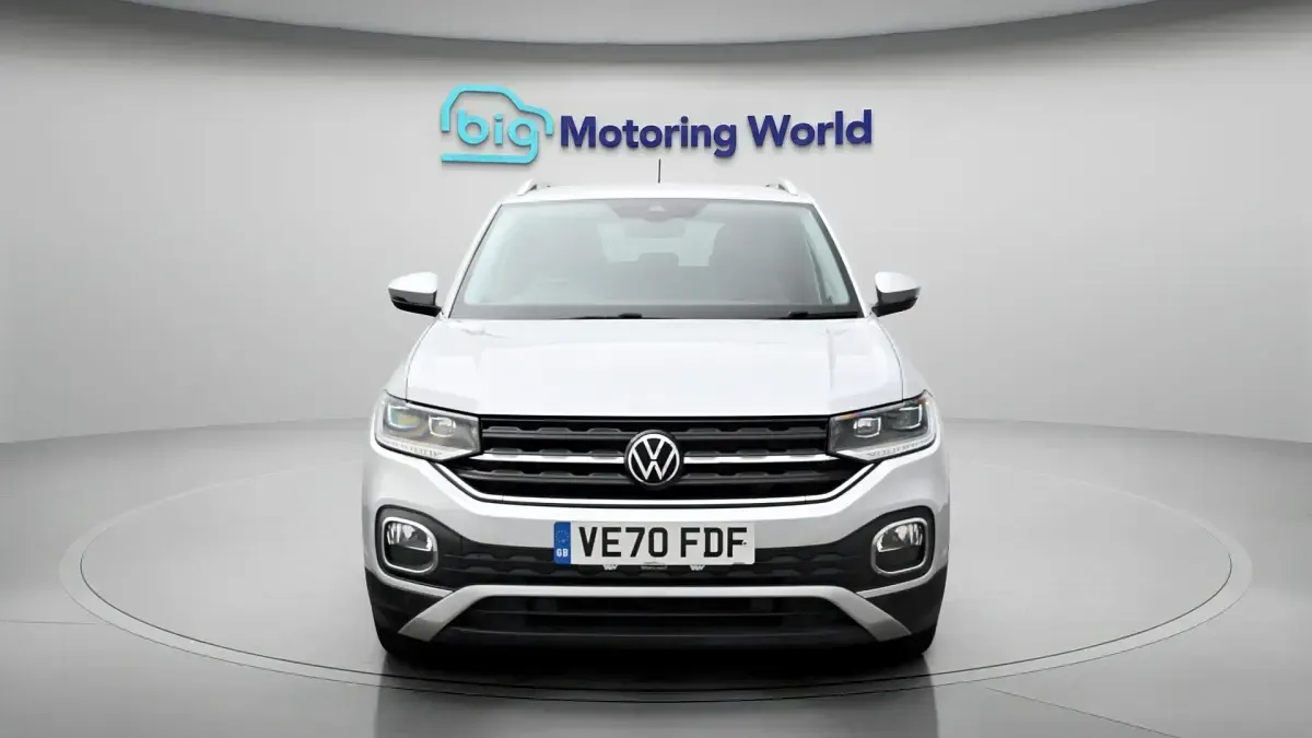 Used VW T-Cross SEL 110 HP (80 kW) 2020 Silver SUV
