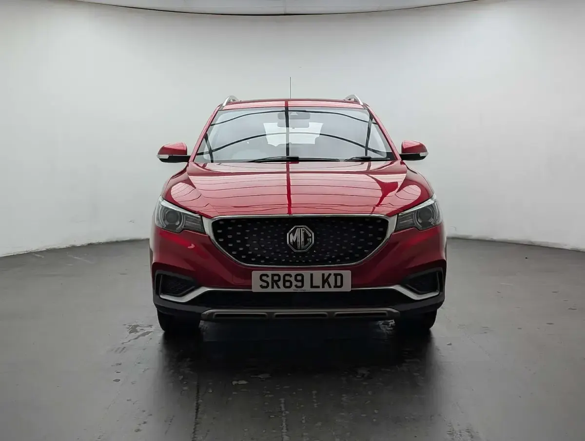 Used MG ZS Exclusive 105 kW (143 HP) 2019 Red SUV