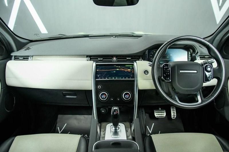 Used Land Rover Discovery Sport SE Dynamic 180 HP (132 kW) 2019 Blue SUV