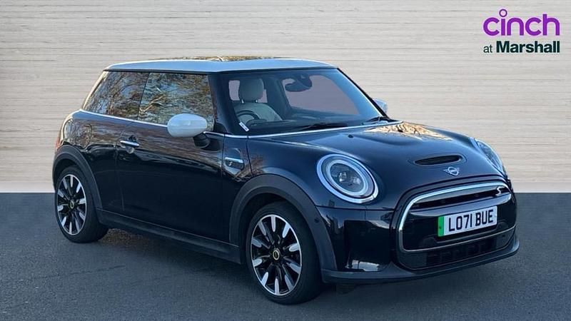 Blue/black Used 2021 Mini Cooper S Level 3 Hatchback | £14,968 (Fair price) - Image 1/4