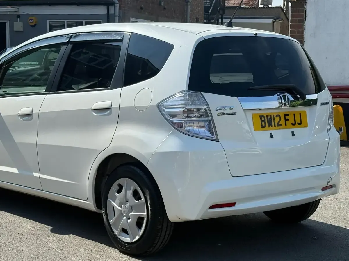 Usado Honda Jazz Hybrid 102 HP (75 kW) 2023 Branco Citadino