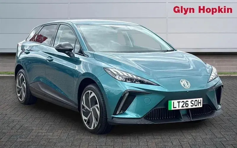 Begagnad MG MG4 EV 319 kW (435 HK) 2026 Halvkombi