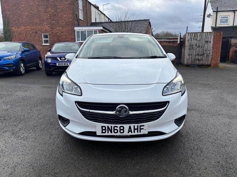 Used Vauxhall Corsa S 100 HP (73 kW) 2018 White Hatchback