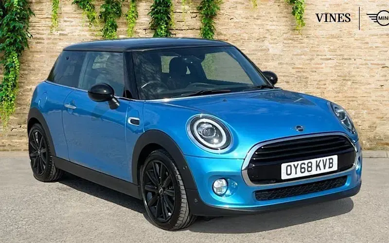 Used Mini Cooper Hatch 136 HP (100 kW) 2018 Hatchback
