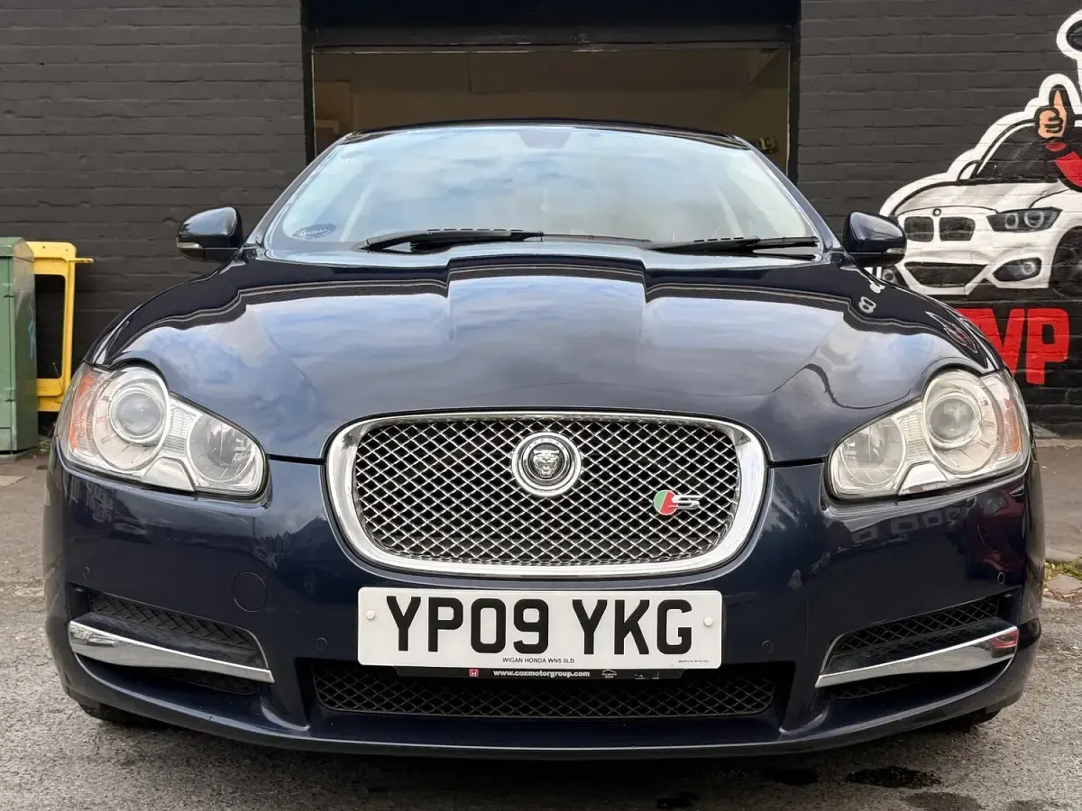 Używany Jaguar XF Premium Luxury 268 KM (197 kW) 2009 Niebieski Sedan/Limuzyna