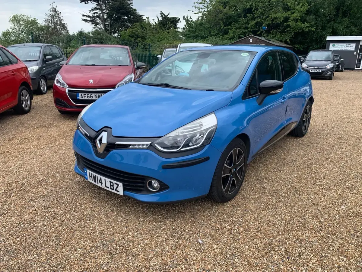 Gebraucht Renault Clio IV Dynamique 90 PS (66 kW) 2014 Blau Kleinwagen