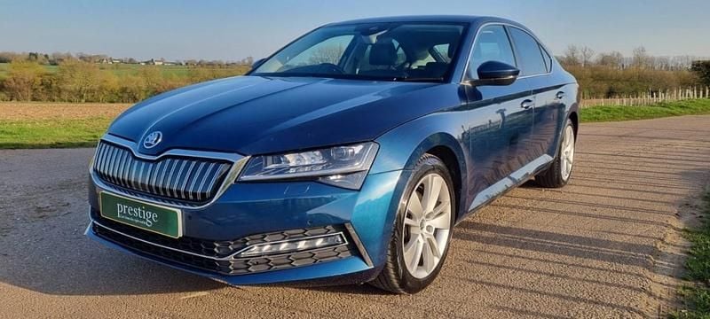 Used Skoda Superb SE L 218 HP (160 kW) 2021 Blue Hatchback