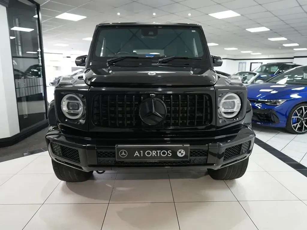 Used Mercedes G400 AMG line 2021 Black SUV