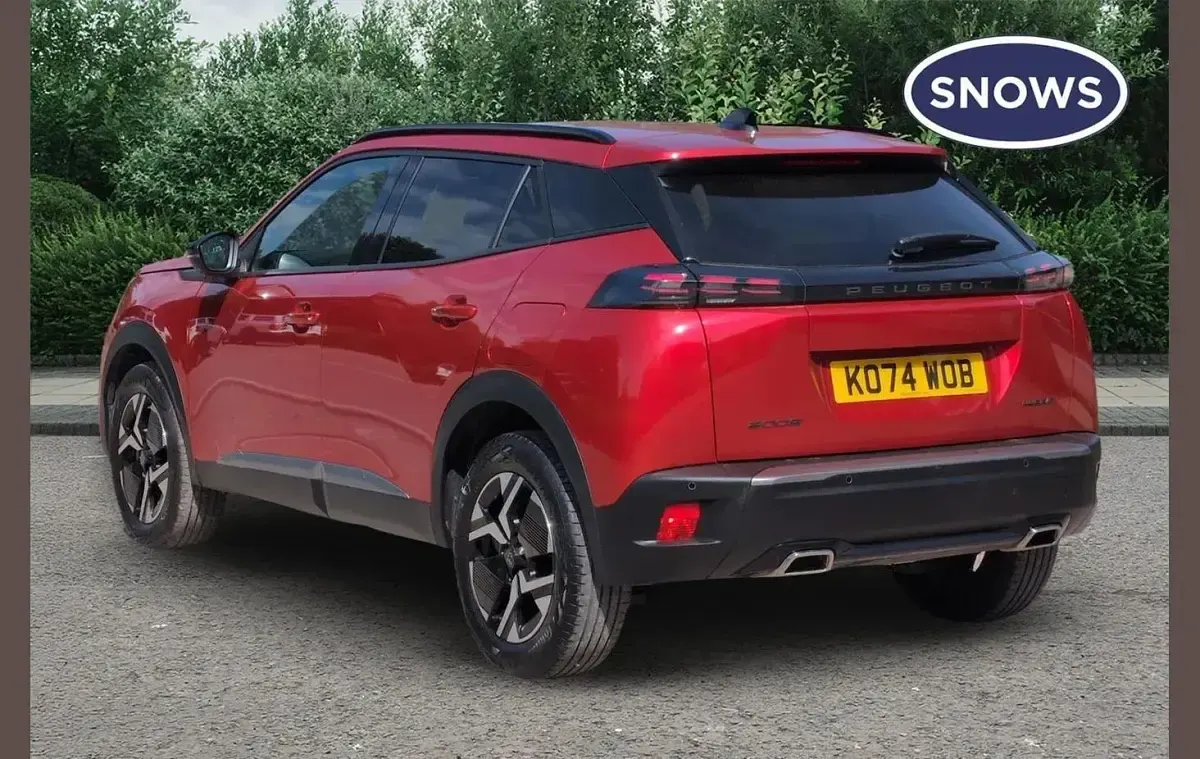 Used Peugeot 2008 Allure 135 HP (99 kW) 2025 Red SUV