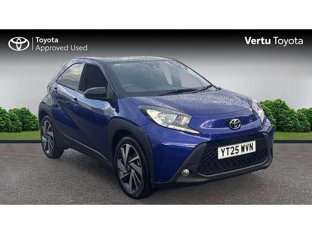 Blue Used 2025 Toyota Aygo X SUV | £14,675 - Image 1/4