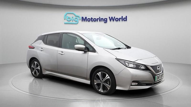 Used Nissan Leaf Tekna 110 kW (150 HP) 2021 Hatchback