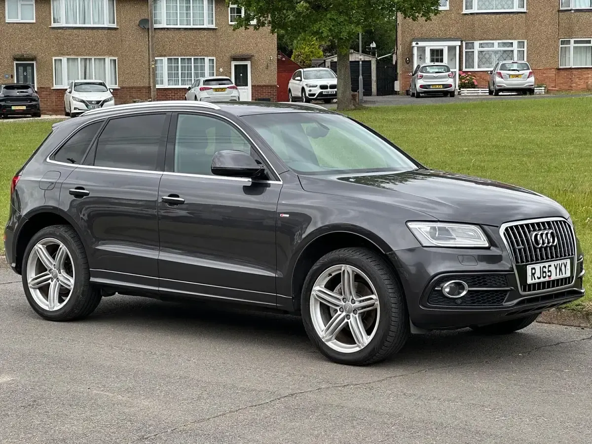 Used Audi Q5 S-line plus 190 HP (139 kW) 2015 Grey SUV
