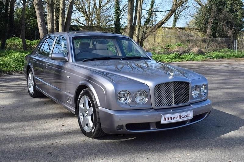 Used Bentley Arnage 405 HP (297 kW) 2005 Silver Sedan