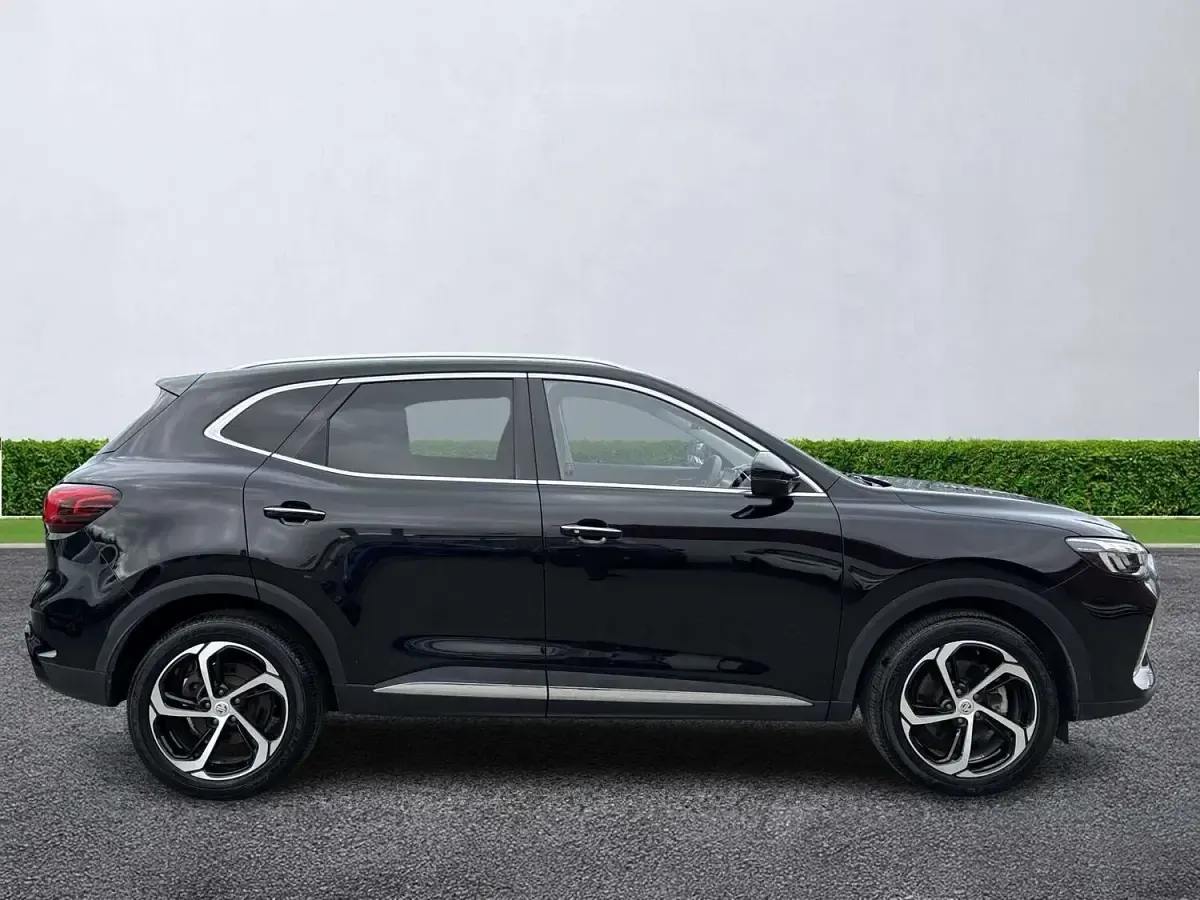 Used MG HS Trophy 2024 Black SUV