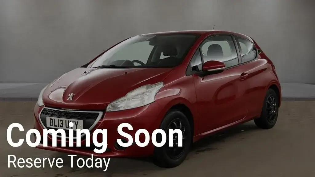 Used Peugeot 208 Access 68 HP (50 kW) 2013 Red Hatchback