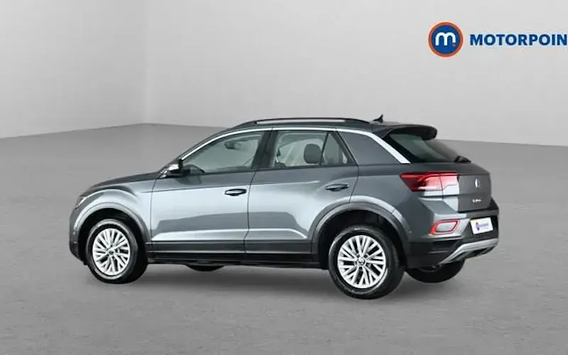 Used VW T-Roc Life 150 HP (110 kW) 2025 SUV